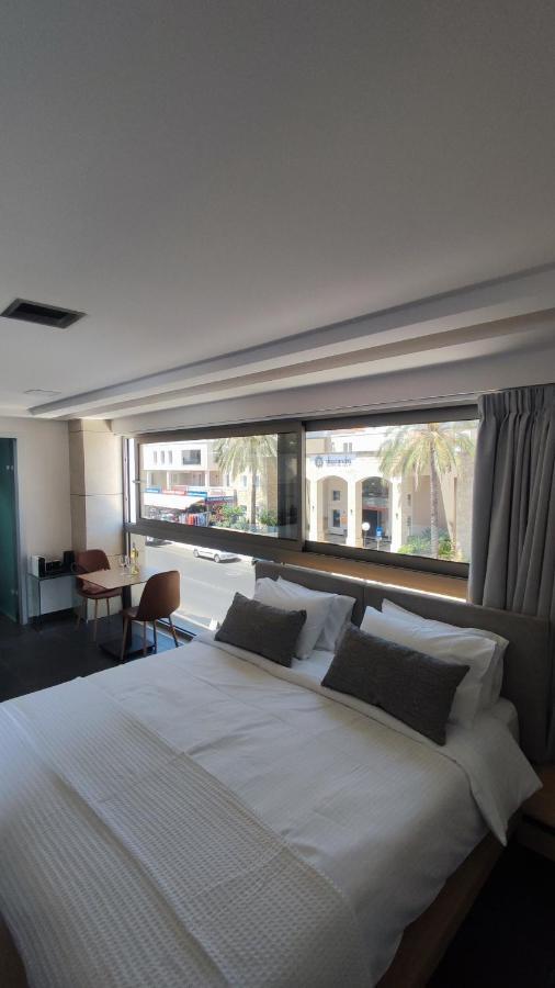 Summertime Signature Suites Agia Marina  ภายนอก รูปภาพ
